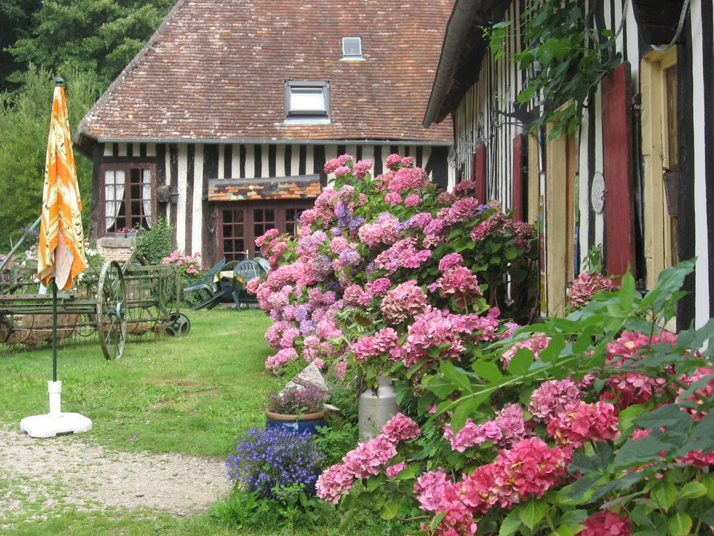 La Boursaie Bed & Breakfast Livarot-Pays-d'Auge Екстериор снимка