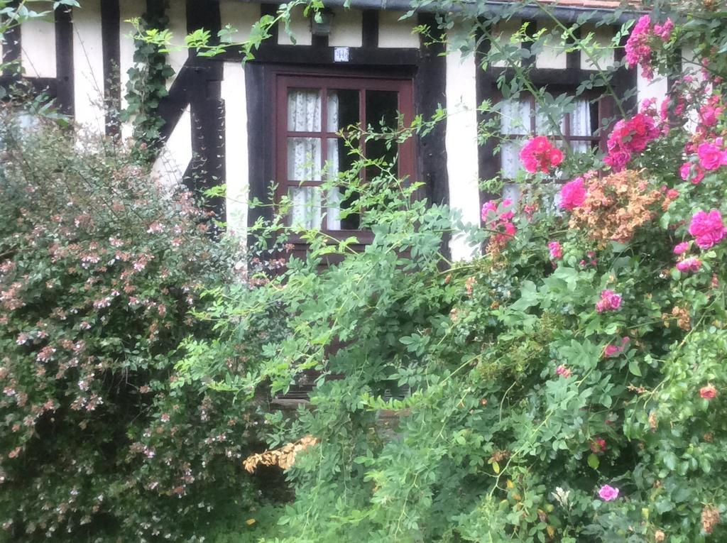 La Boursaie Bed & Breakfast Livarot-Pays-d'Auge Екстериор снимка